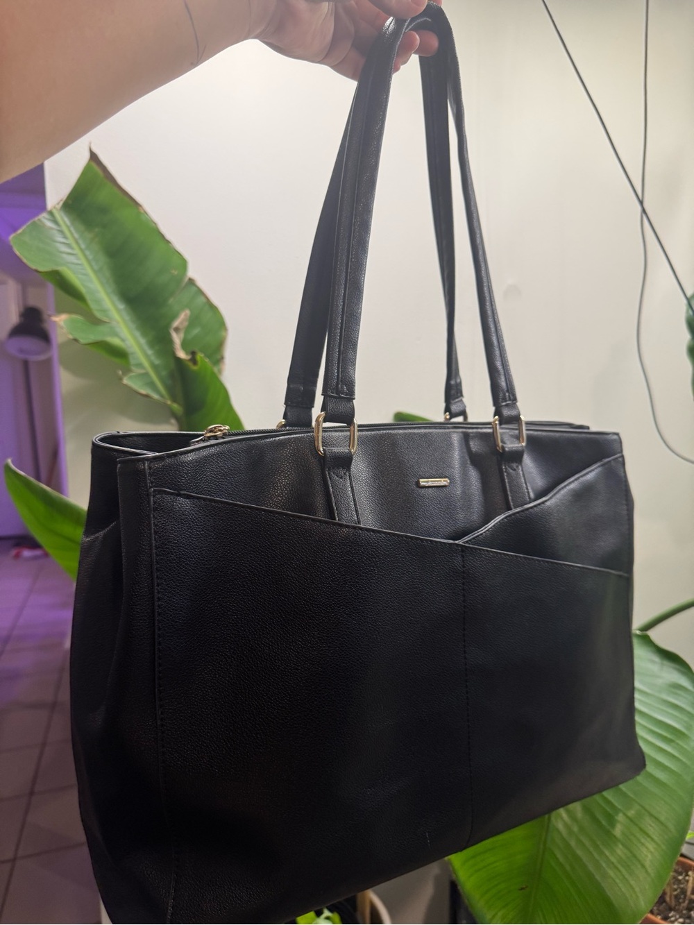 Classic Black Structured Tote with Front Pocket Detail